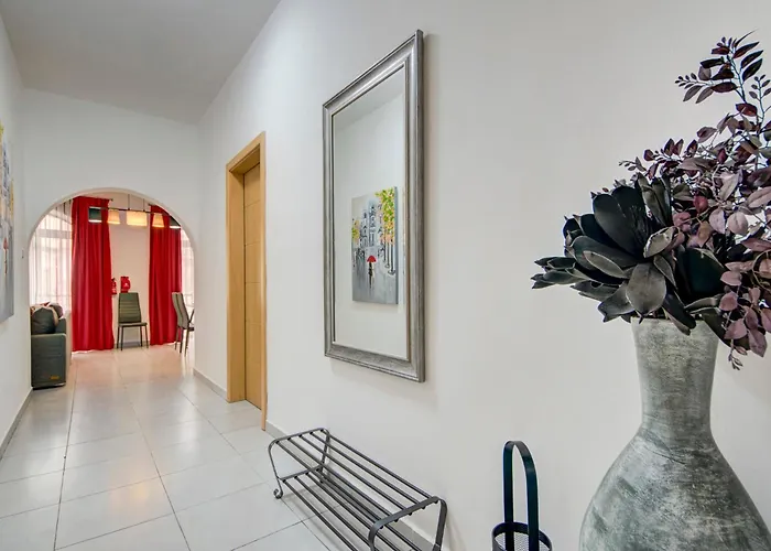 St Julians Apartment 1