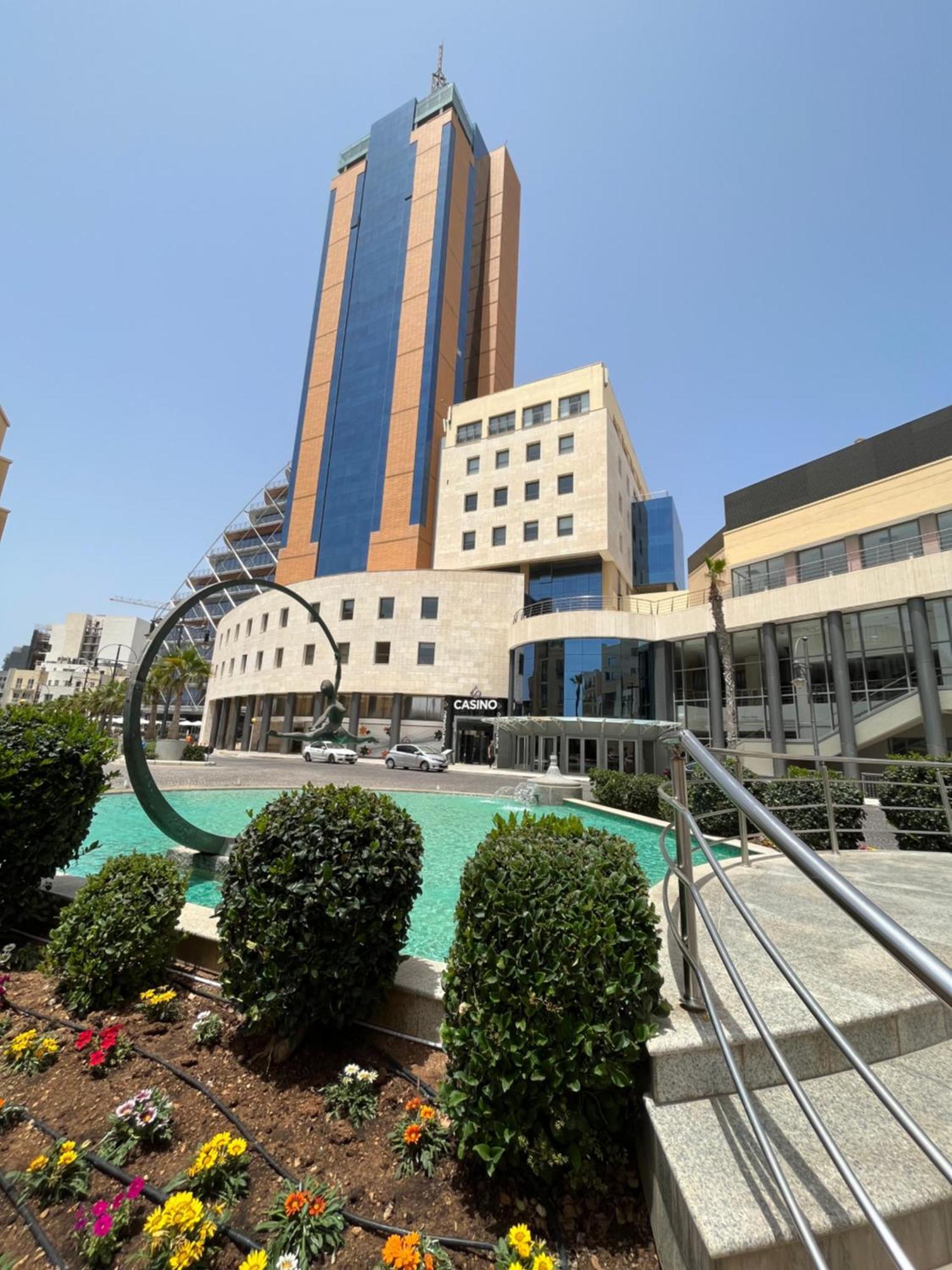 St Julians 1 شقة *